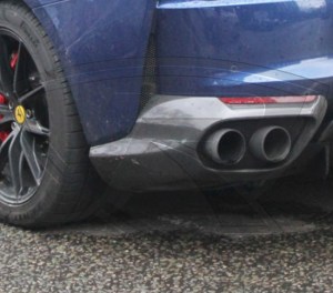 812 Superfast Carbon Fiber Rear Exhaust Surrounds